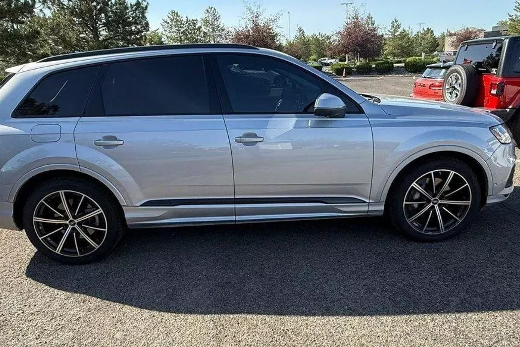 2022 Audi Q7 55 Premium photo 1