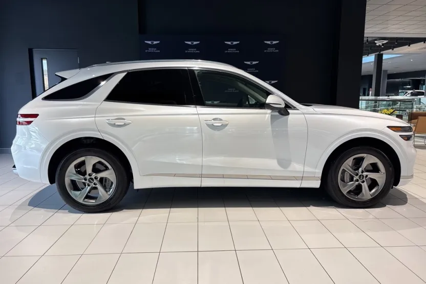 2026 Genesis GV70 2.5T Select photo 1