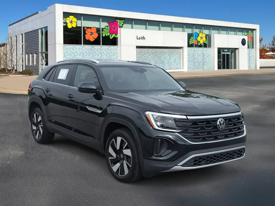 2024 Volkswagen Atlas Cross Sport SE Technology photo 1