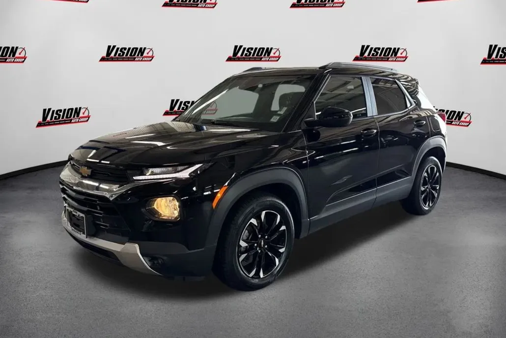 2022 Chevrolet Trailblazer LT photo 1
