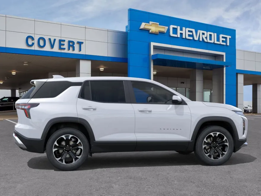 2026 Chevrolet Equinox LT photo 1