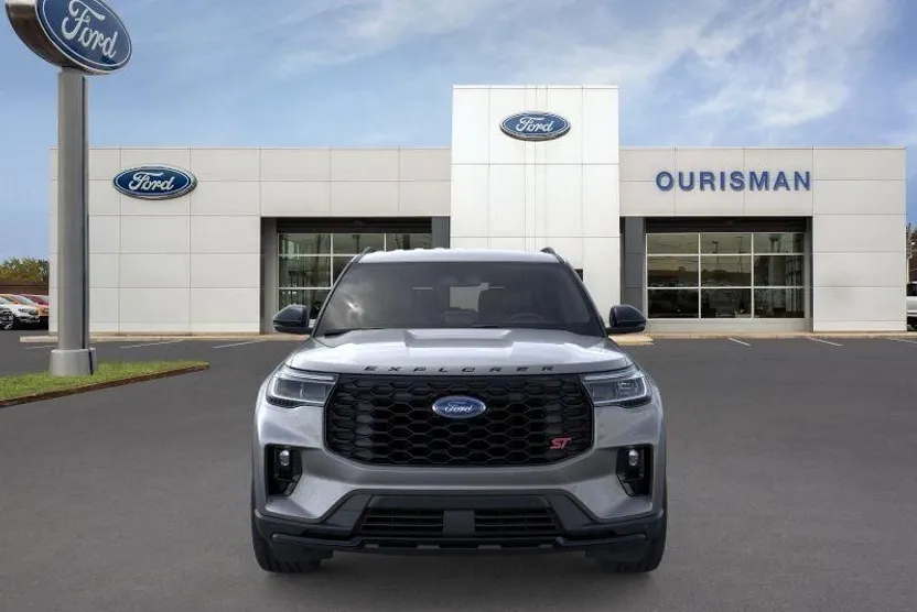 2025 Ford Explorer ST photo 1