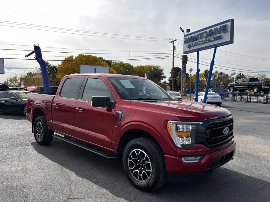 2021 Ford F-150 XLT photo 1