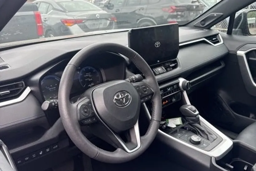 2023 Toyota RAV4 Hybrid XSE photo 1