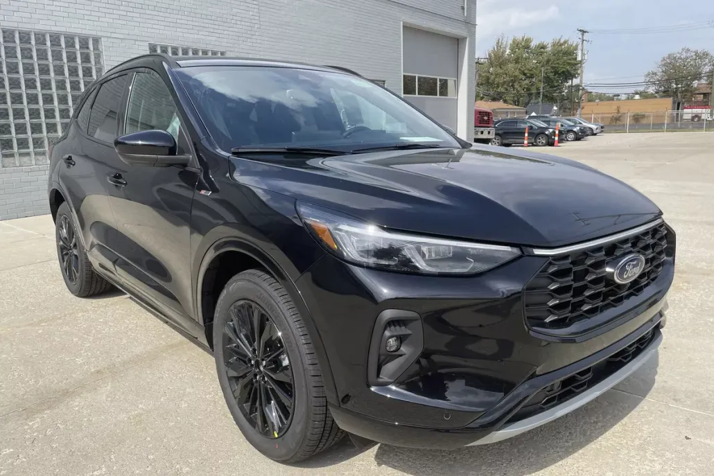 2026 Ford Escape ST-Line Elite photo 1