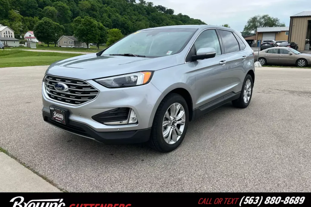 2024 Ford Edge Titanium photo 1