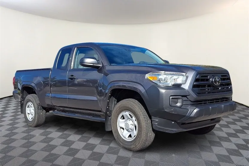 2019 Toyota Tacoma SR photo 1