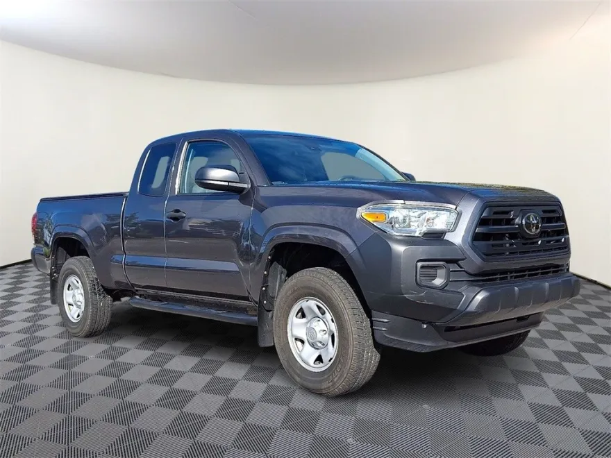 2019 Toyota Tacoma SR photo 1