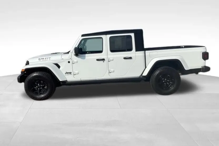 2021 Jeep Gladiator Willys photo 1
