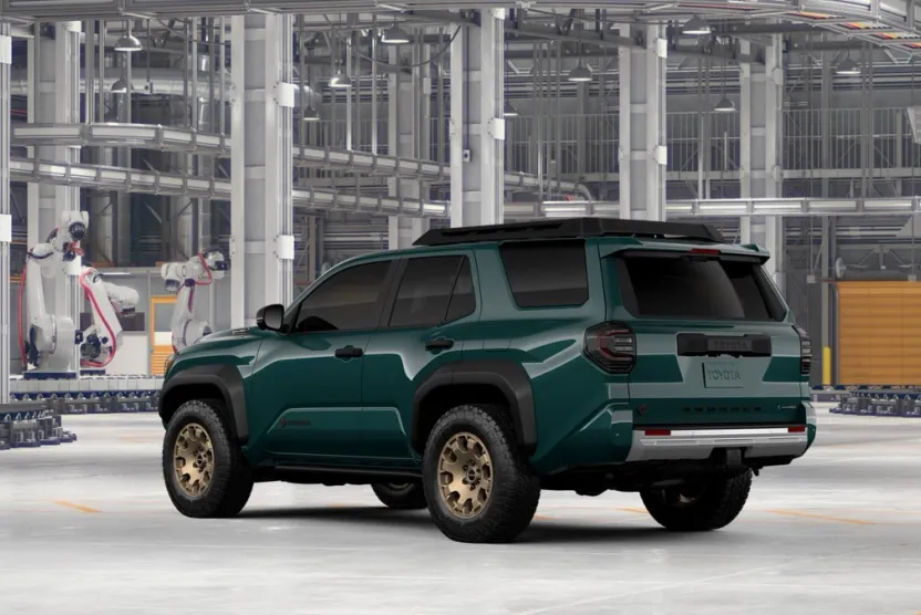 2025 Toyota 4Runner photo 1