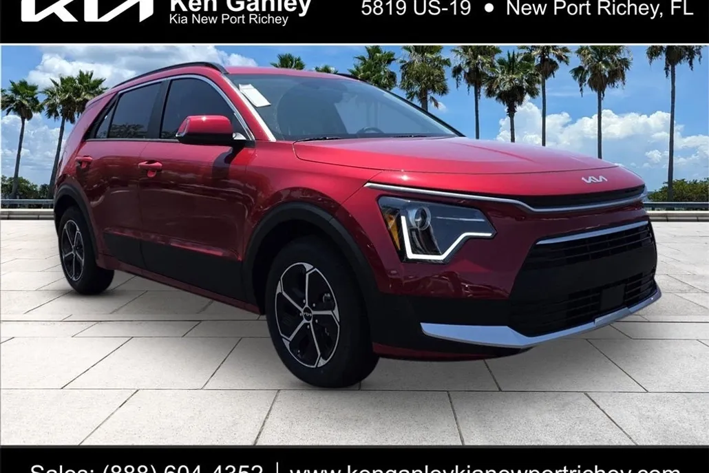 2025 Kia Niro EX photo 1