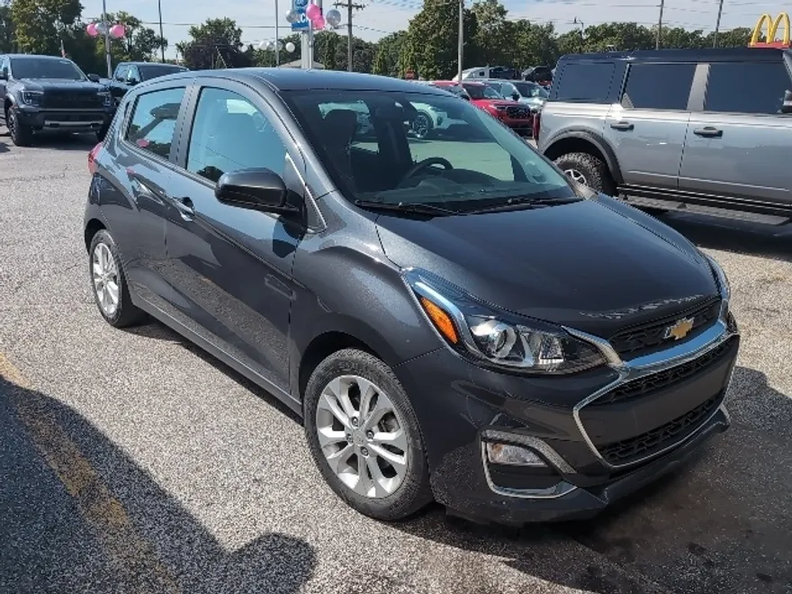 2022 Chevrolet Spark 1LT photo 1