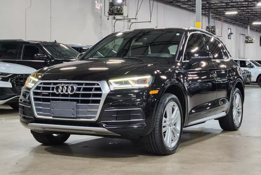 2018 Audi Q5 Premium Plus photo 1