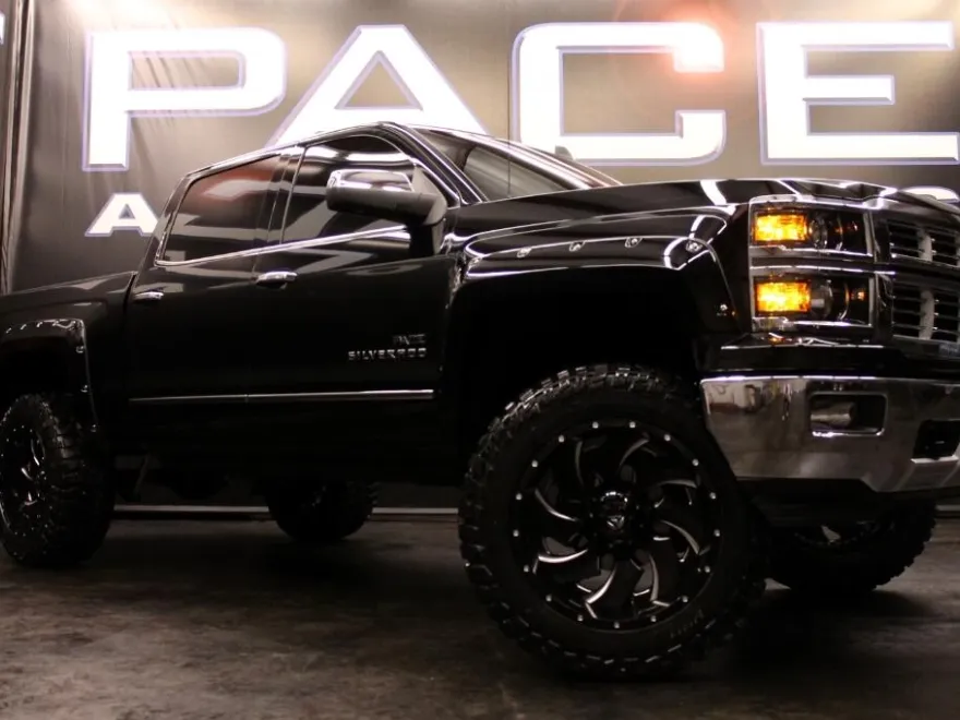 2015 Chevrolet Silverado 1500 LTZ Z71 photo 1