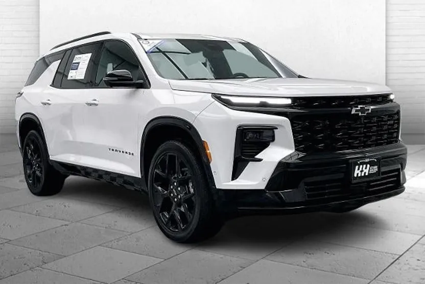 2024 Chevrolet Traverse RS photo 1