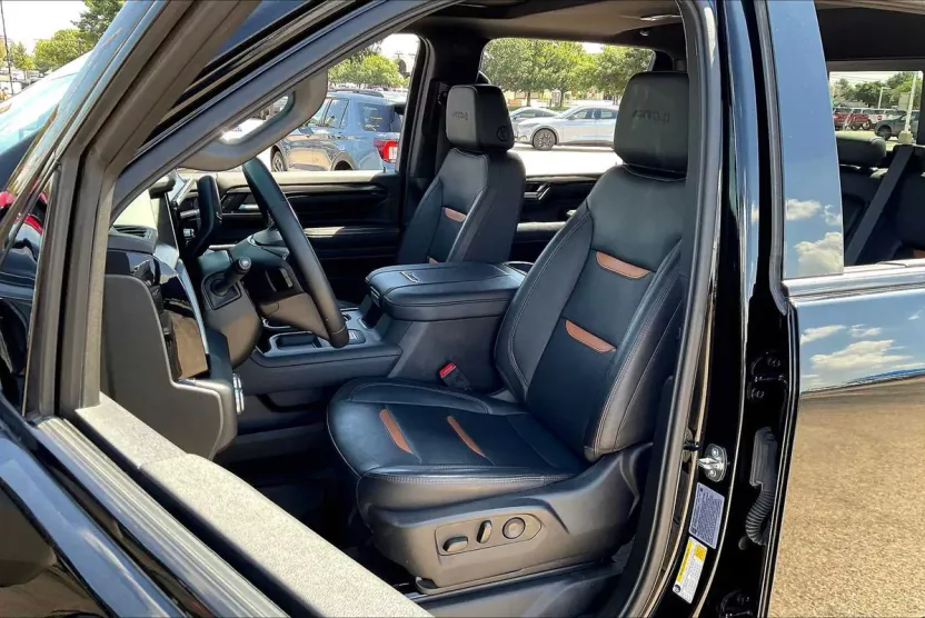 2024 Gmc Sierra HD AT4 photo 1