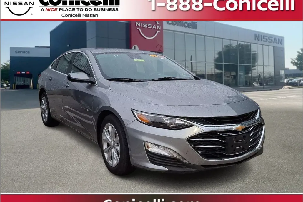 2024 Chevrolet Malibu 1LT photo 1