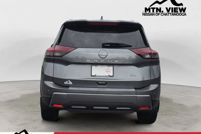 2024 Nissan Rogue SL photo 1