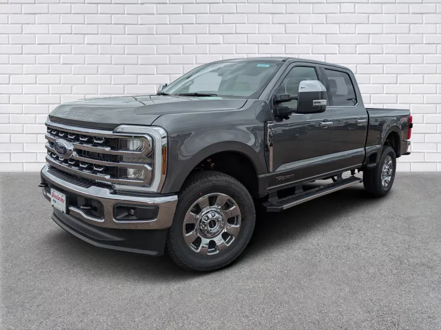 2026 Ford F-250 Lariat photo 1