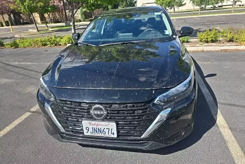2024 Nissan Sentra SV photo 1