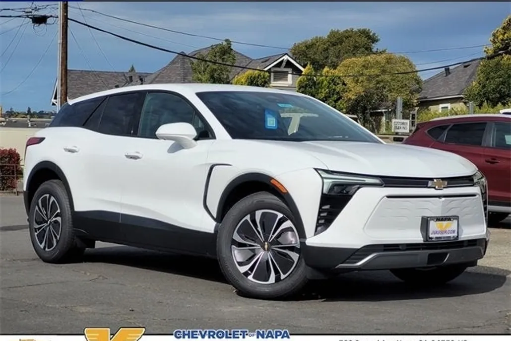 2025 Chevrolet Blazer EV photo 1