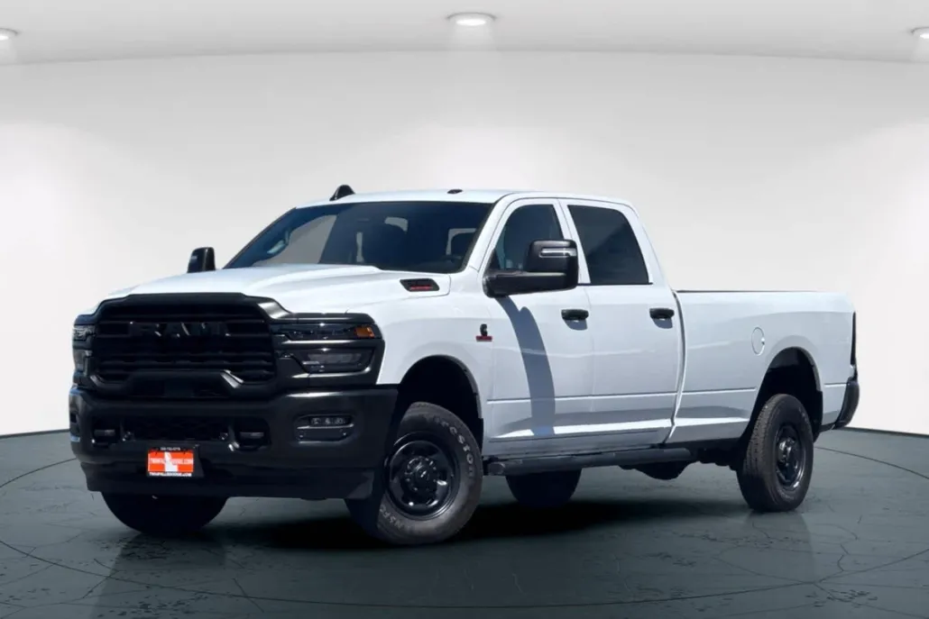2025 Ram 2500 Tradesman photo 1