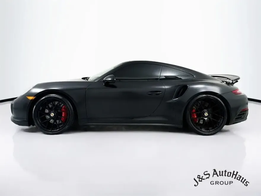 2019 Porsche 911 Turbo photo 4