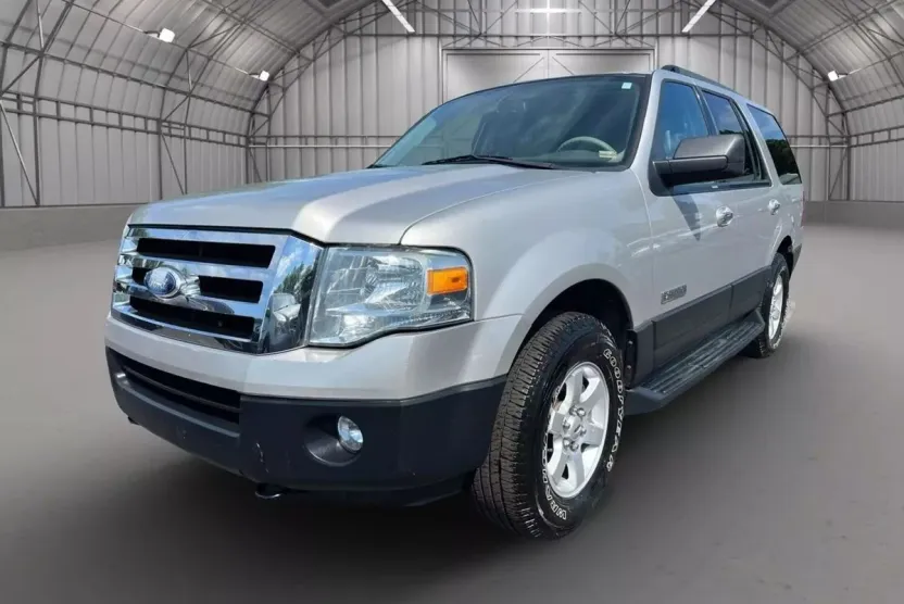 2007 Ford Expedition XLT photo 1
