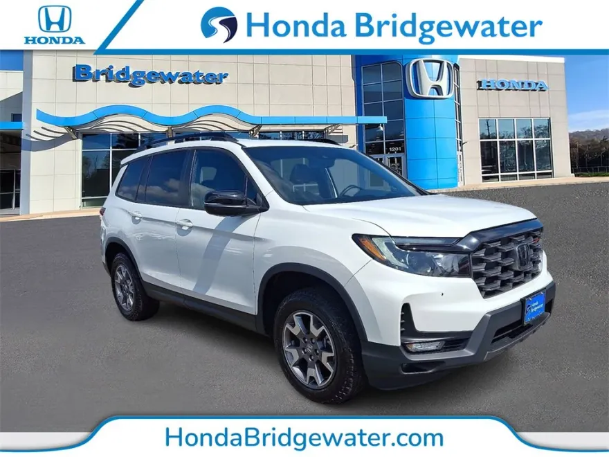2022 Honda Passport TrailSport photo 1
