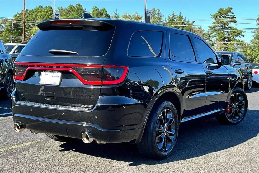 2022 Dodge Durango R/T photo 1