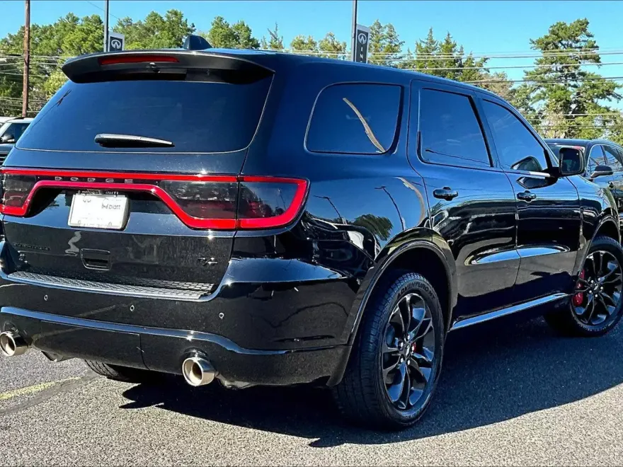 2022 Dodge Durango R/T photo 1