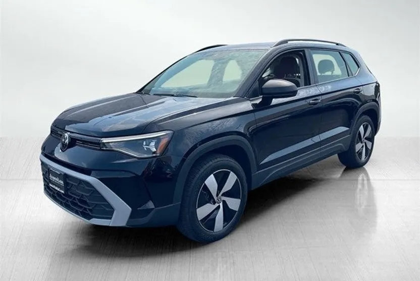 2025 Volkswagen Taos S photo 1