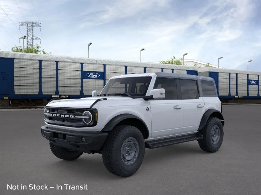 2025 Ford Bronco Outer Banks photo 1