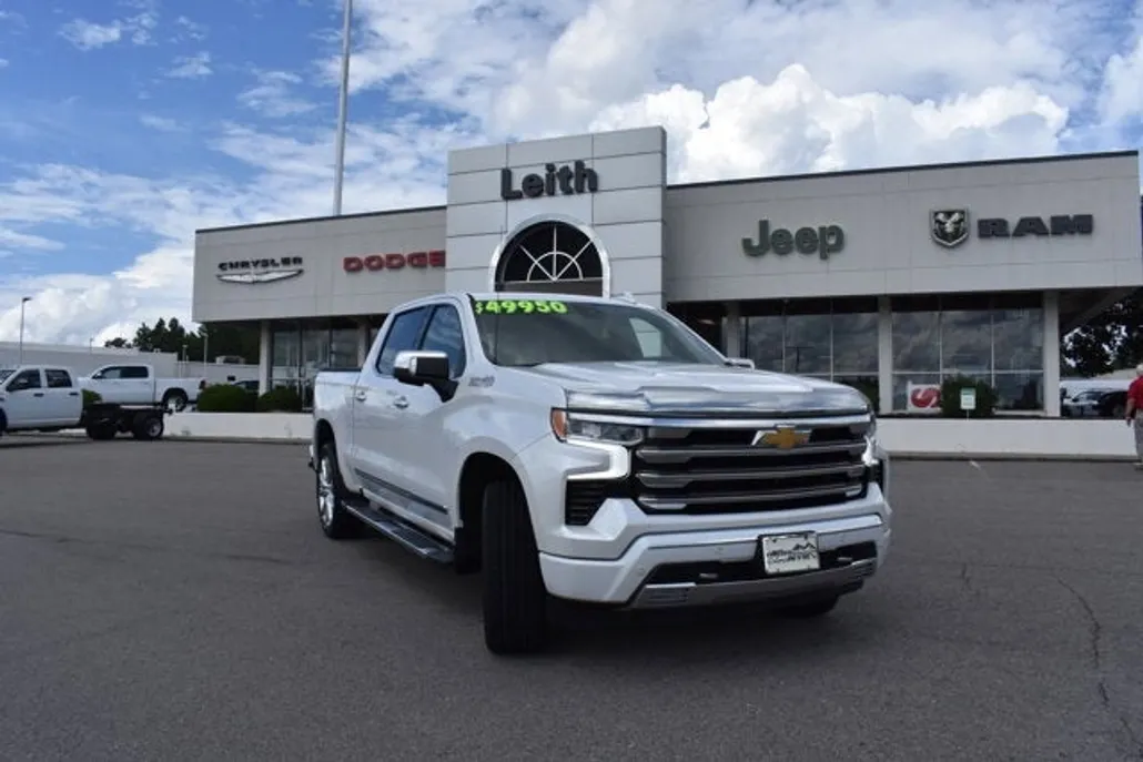 2022 Chevrolet Silverado 1500 High Country photo 1