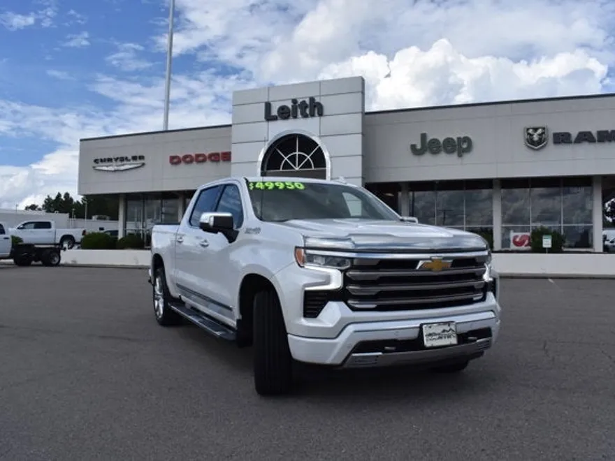 2022 Chevrolet Silverado 1500 High Country photo 1