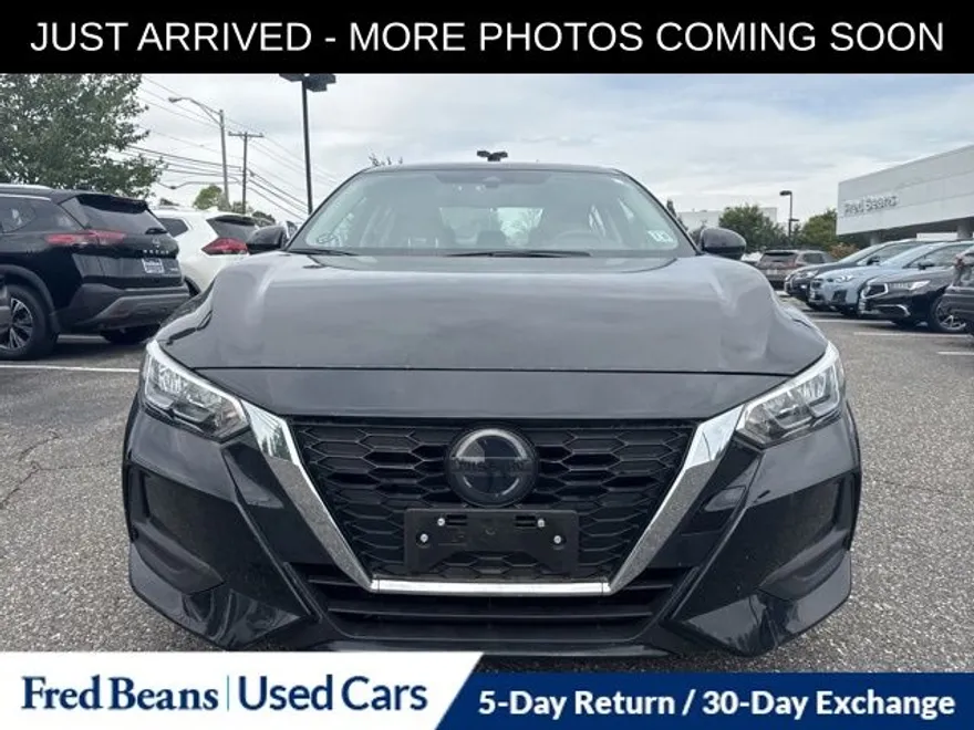 2022 Nissan Sentra S photo 1