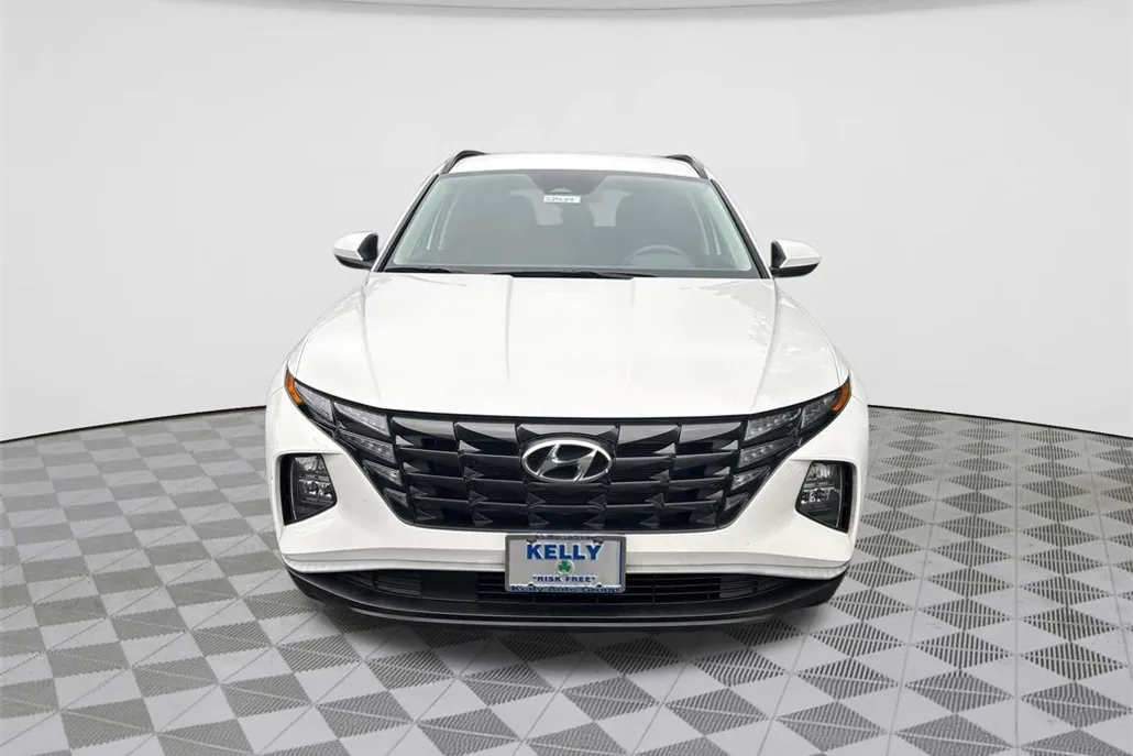 2024 Hyundai Tucson SEL photo 1