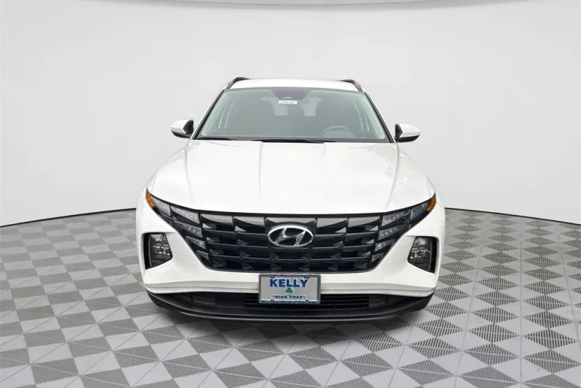 2024 Hyundai Tucson SEL photo 1