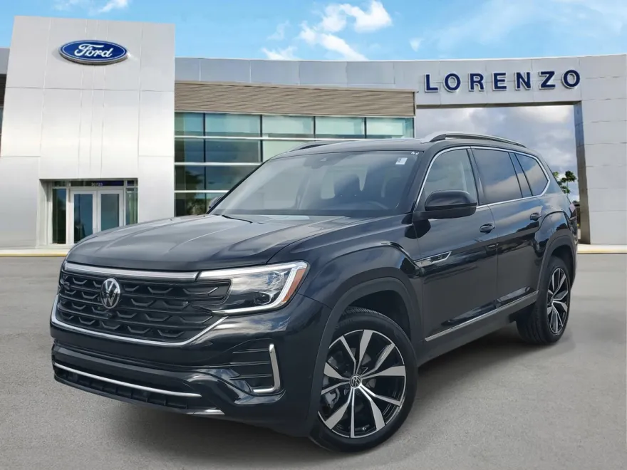 2025 Volkswagen Atlas SEL Premium R-Line photo 1