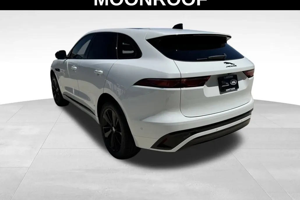 2025 Jaguar F-PACE P250 R-Dynamic S photo 1
