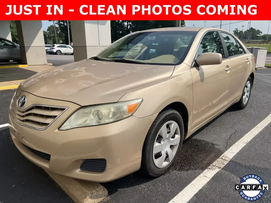 2010 Toyota Camry Base photo 1