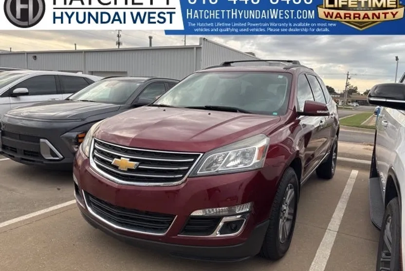 2015 Chevrolet Traverse 2LT photo 1
