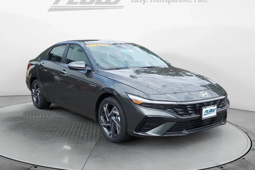 2025 Hyundai Elantra Hybrid Limited photo 1