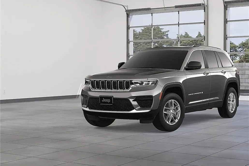 2025 Jeep Grand Cherokee Laredo X photo 1