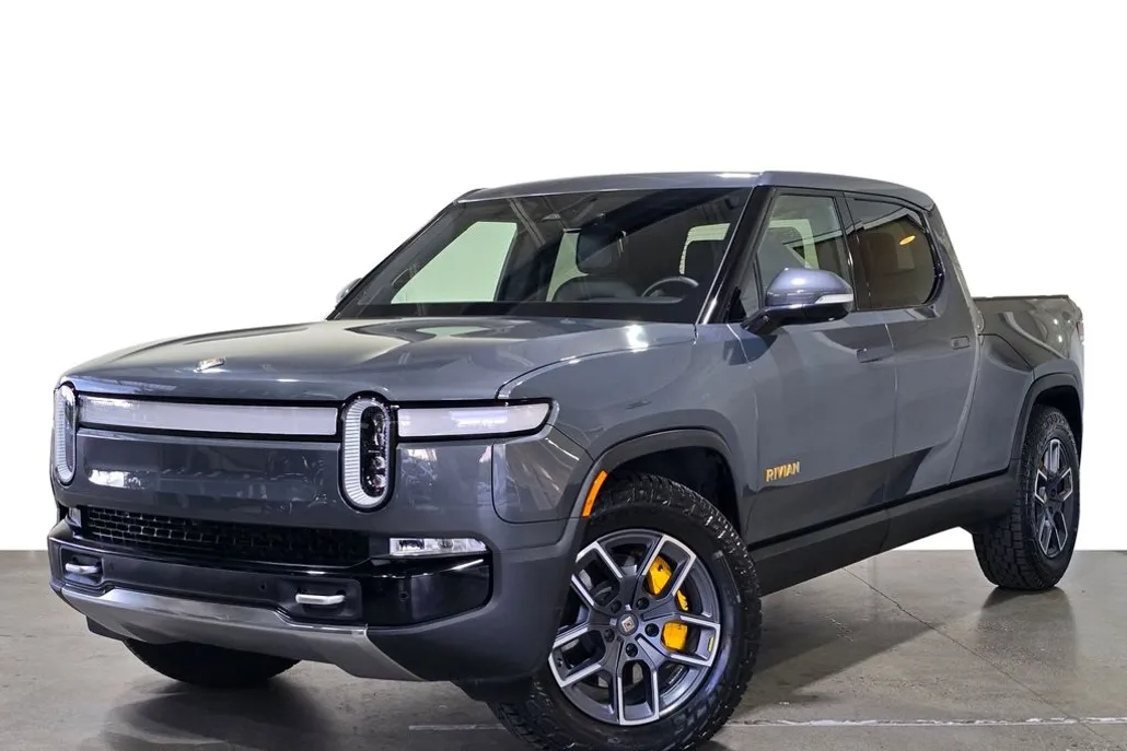 2022 Rivian R1T Launch Edition photo 1