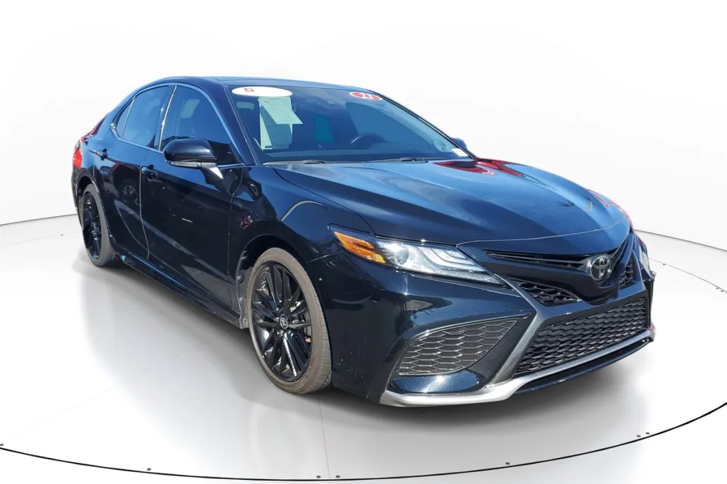 2023 Toyota Camry XSE V6 photo 1