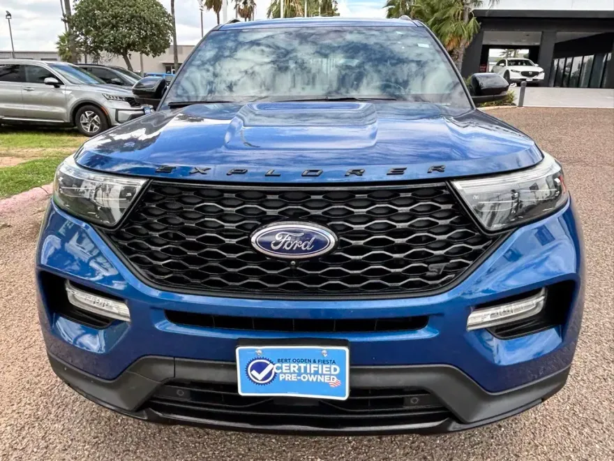 2020 Ford Explorer ST photo 1