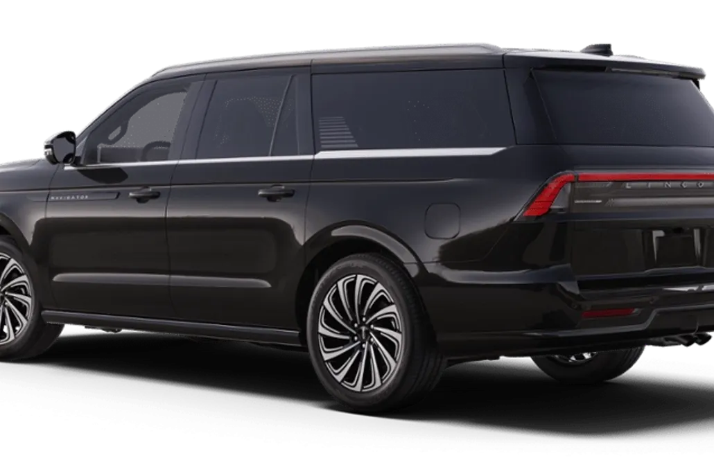 2025 Lincoln Navigator Black Label photo 1