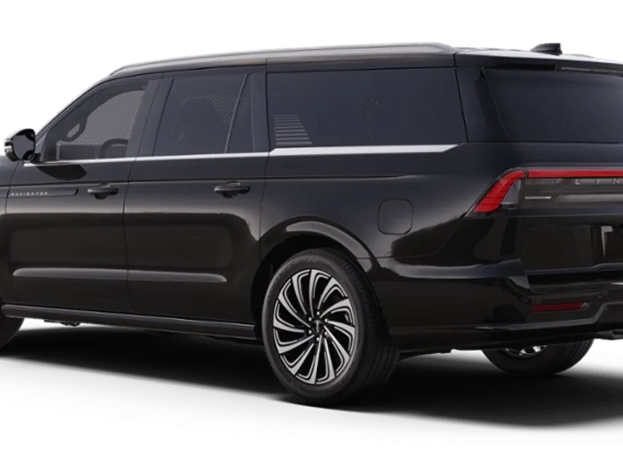 2025 Lincoln Navigator Black Label photo 1