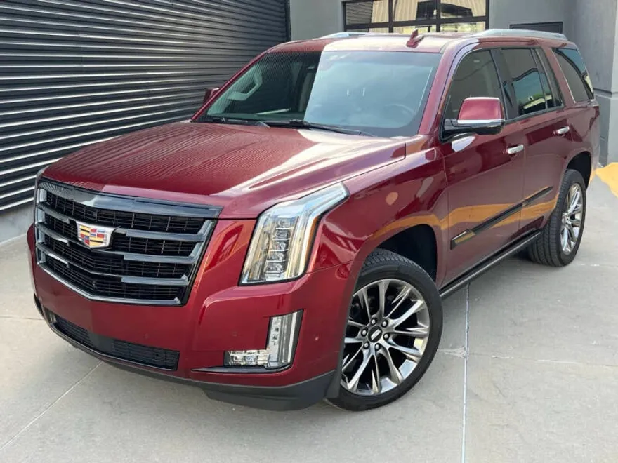 2020 Cadillac Escalade Premium Luxury photo 1